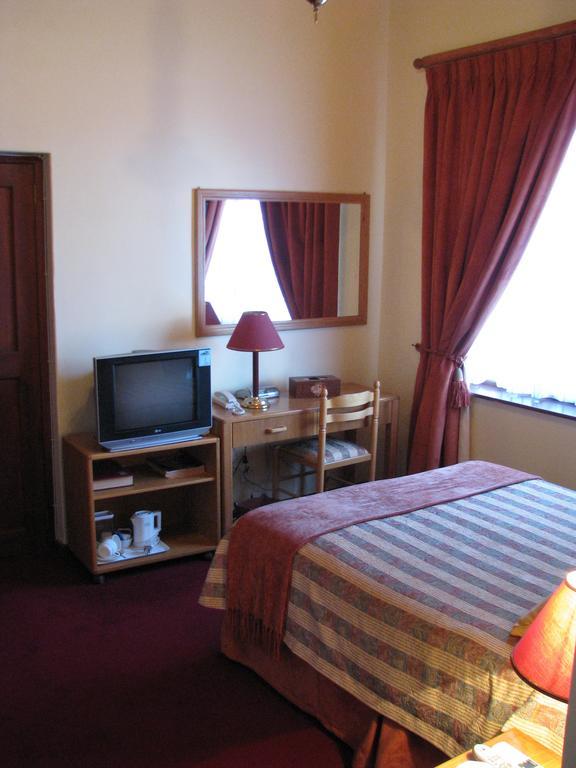 Laings Lodge Laingsburg Room photo